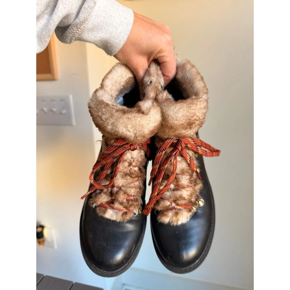 American eagle black faux fur‎ boots women's 8